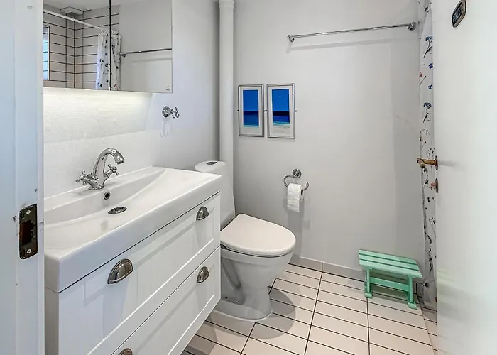 2 Bedroom Pet Friendly In